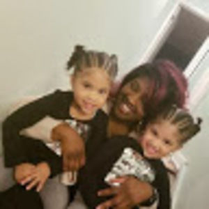 Meet your Posher, Lea